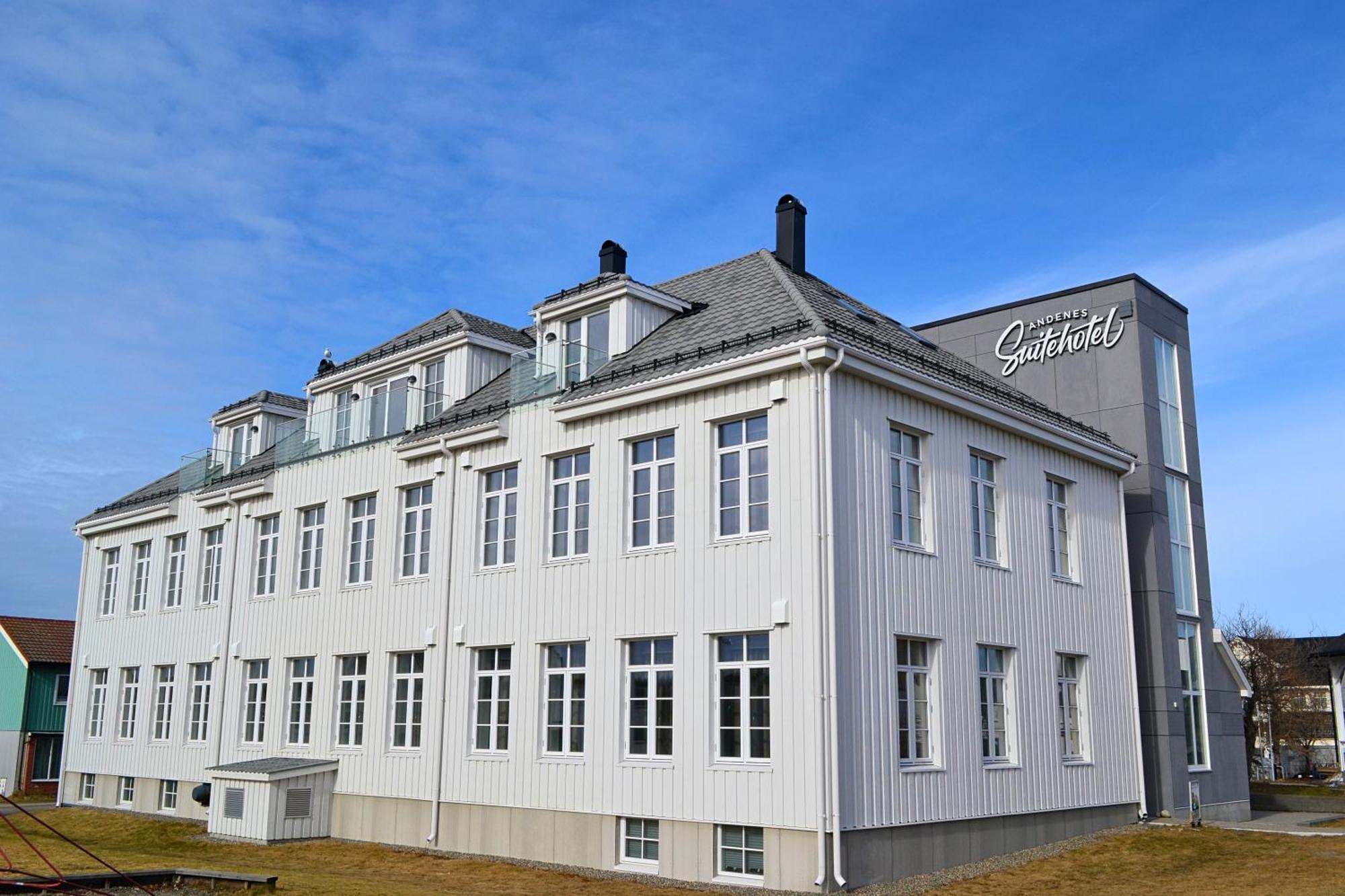 Andenes Suitehotel Exterior photo