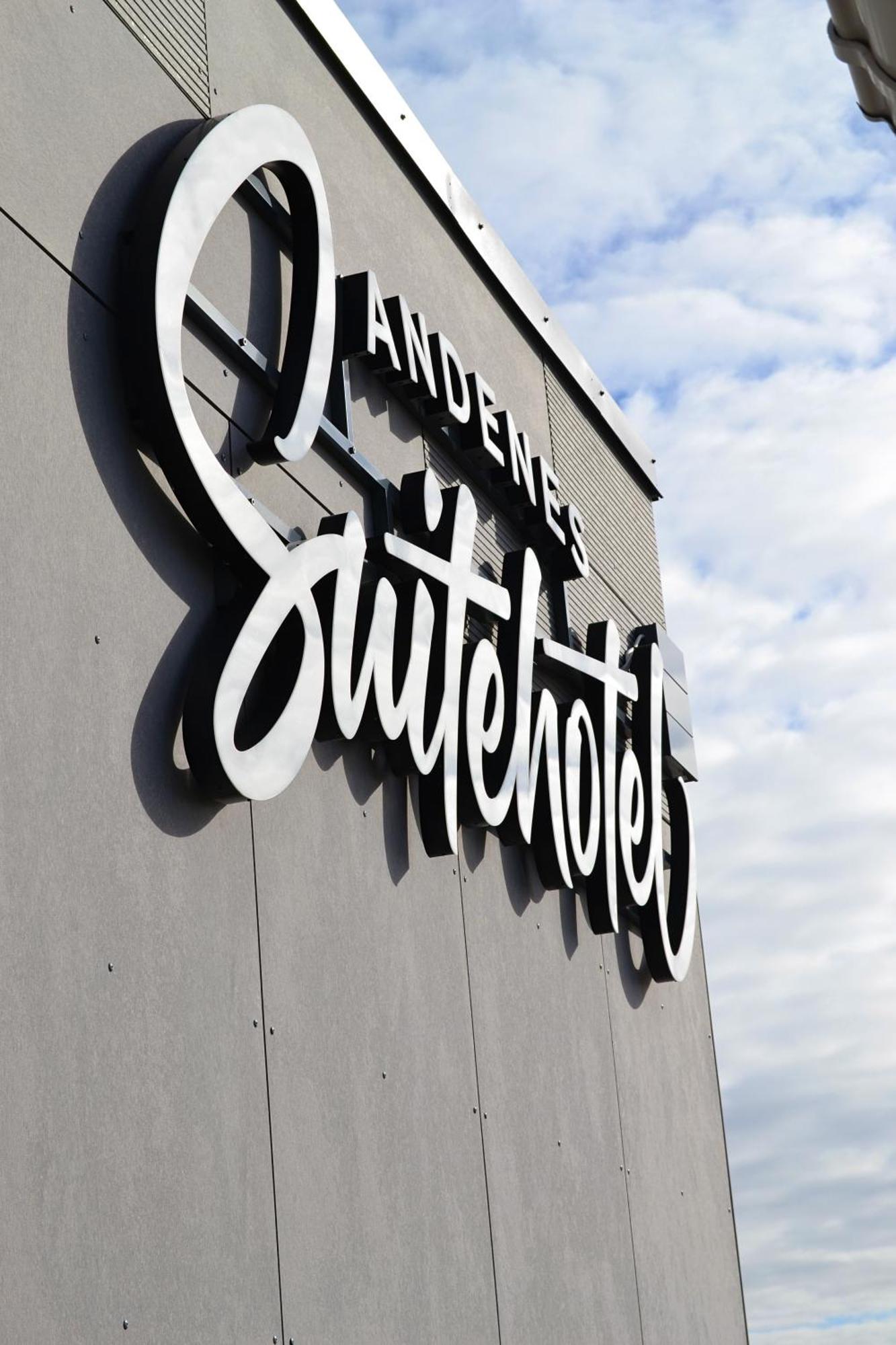 Andenes Suitehotel Exterior photo
